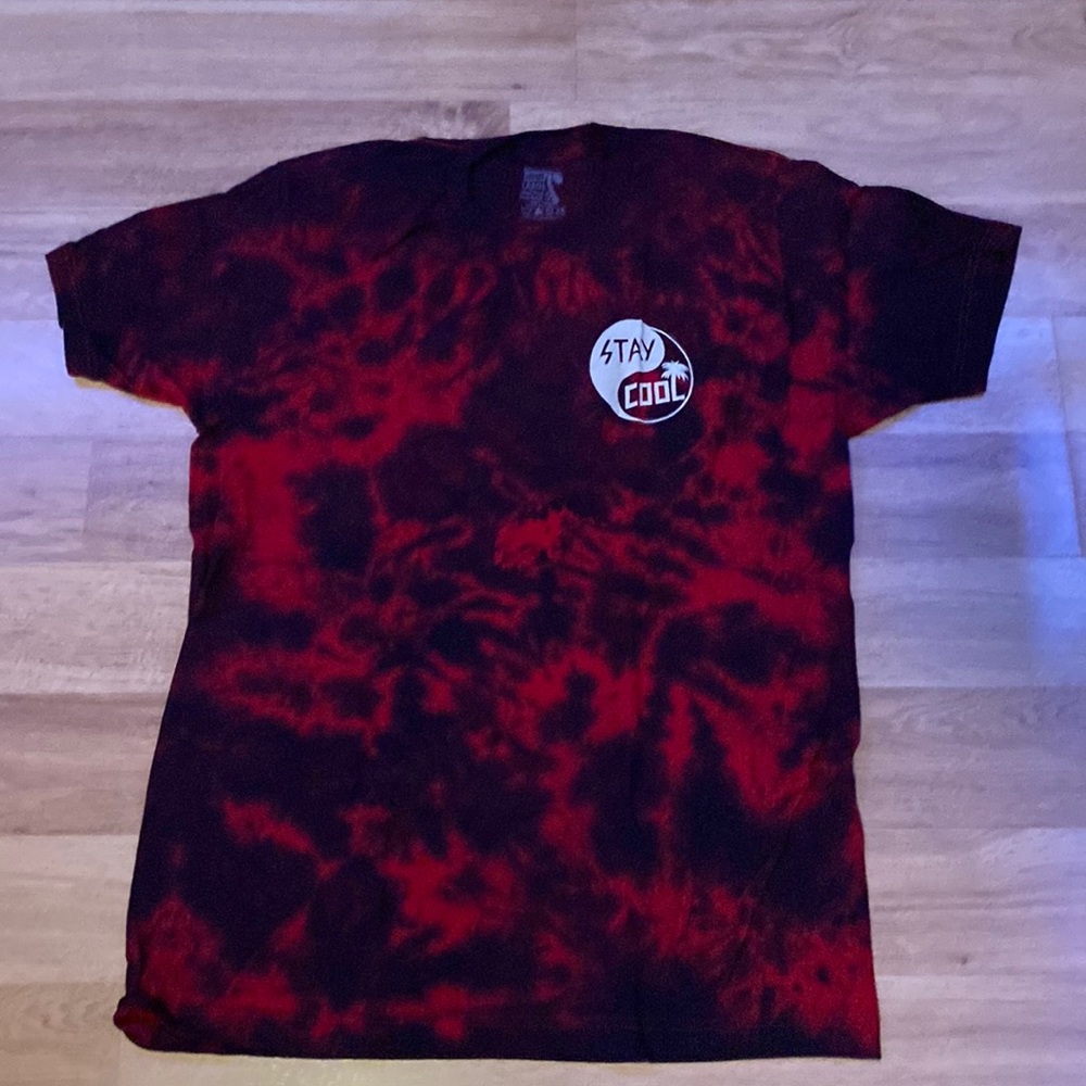 Red and Black Tie Dye Stay Cool T-Shirt L